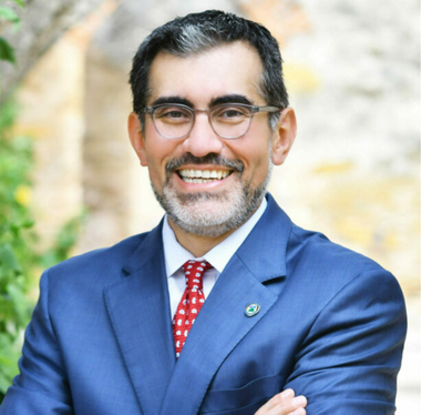 Mike Flores