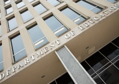 Nearly One-Fourth of Colleges Will Come With a Warning When Students Apply for Financial Aid