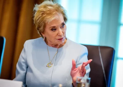 McMahon calls on college leaders to commit to policy reforms by end of year